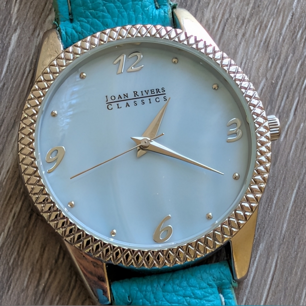 Joan Rivers Classics Collection Watch In Working Condition - Picture 4 of 8